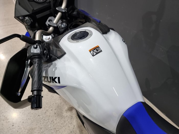 2024 Suzuki V-Strom 650XT LAMS (DL650XAUE)