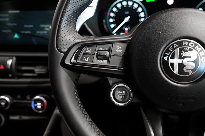 2023 Alfa Romeo Giulia Veloce