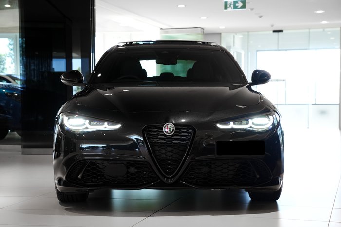 2023 Alfa Romeo Giulia Veloce