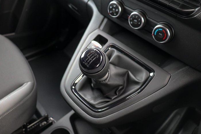 2024 Renault Kangoo L1