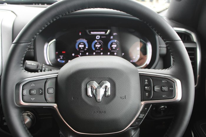 2024 RAM 1500 Laramie Sport RamBox