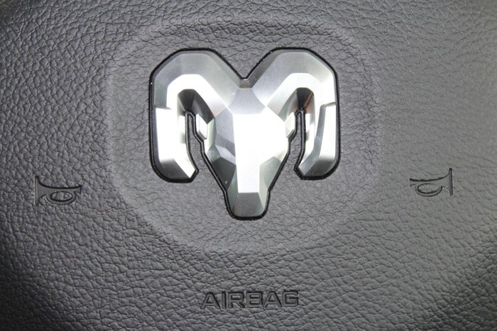 2024 RAM 1500 Laramie Sport RamBox