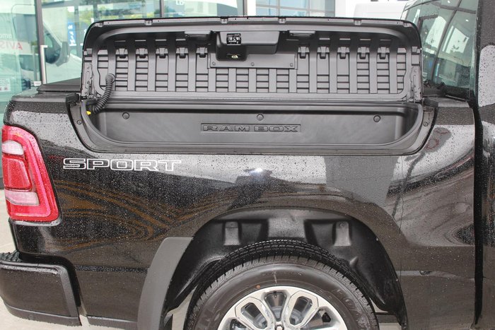 2024 RAM 1500 Laramie Sport RamBox