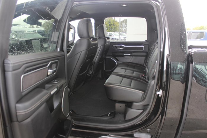2024 RAM 1500 Laramie Sport RamBox