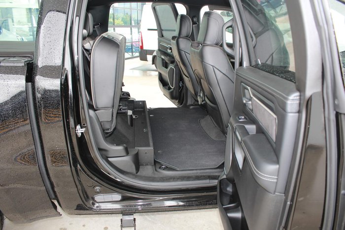 2024 RAM 1500 Laramie Sport RamBox