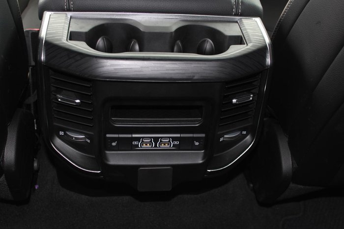 2024 RAM 1500 Laramie Sport RamBox