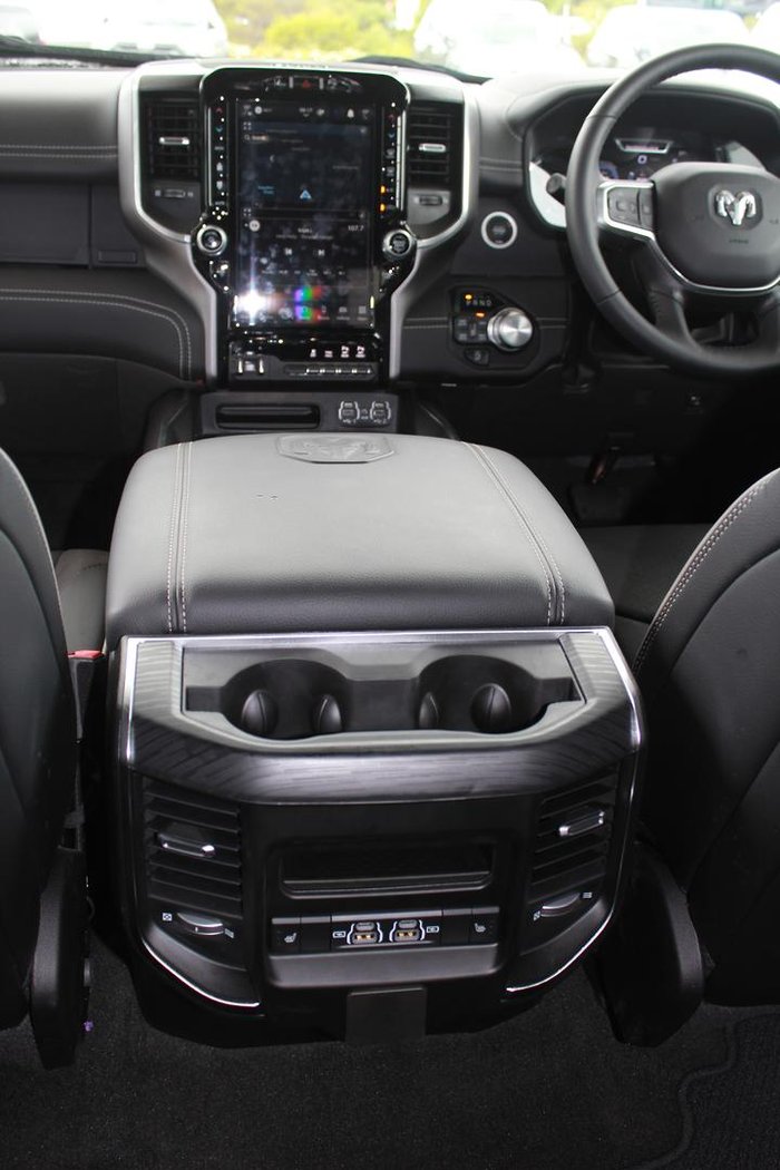 2024 RAM 1500 Laramie Sport RamBox