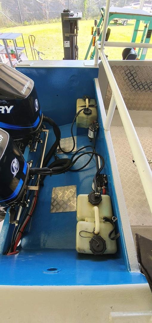 1994 COMMERCIAL Ex-Fishing Boat