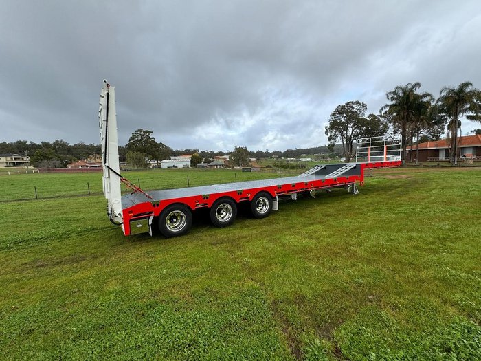 2024 FreightWest Trailers Tri Axle Drop Deck