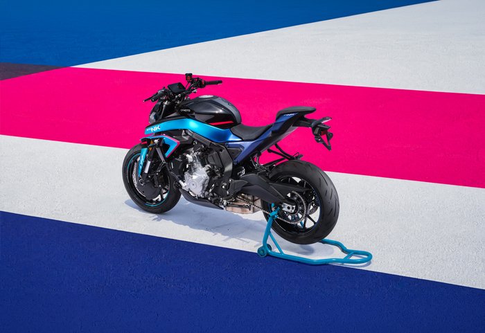 2026 CFMOTO 675 NK GP