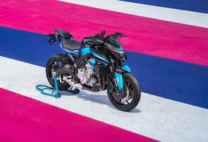 2026 CFMOTO 675 NK GP