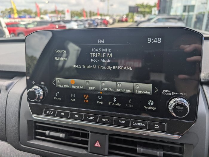 2025 NISSAN NAVARA ST