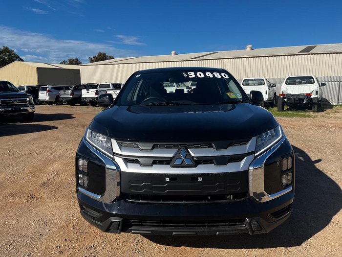 2024 Mitsubishi ASX ES
