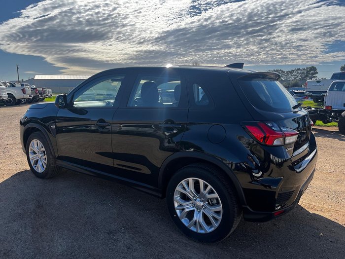 2024 Mitsubishi ASX ES