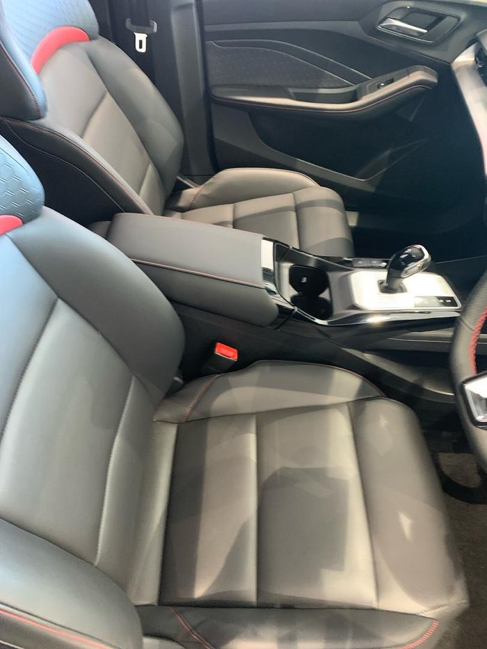 2024 MG MG5 Essence