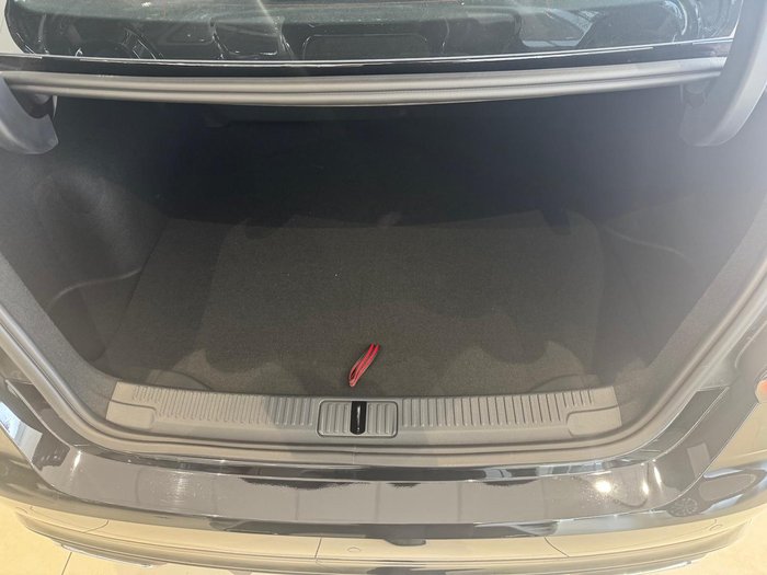 2024 MG MG5 Essence