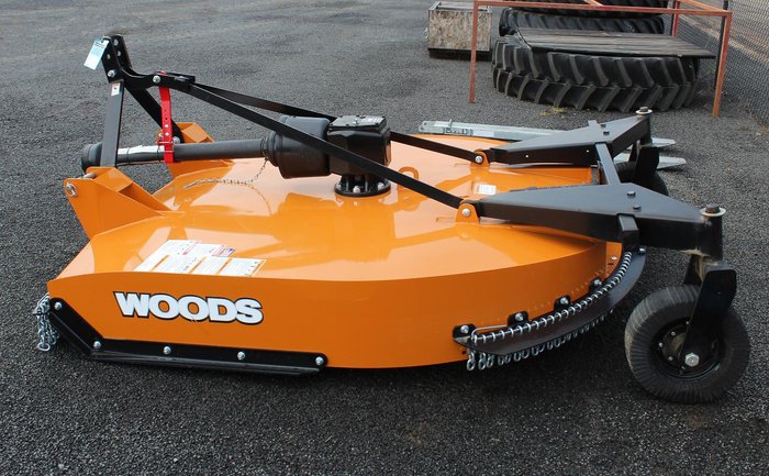 0 Woods 6Ft Brushbull Single Spindle Slasher Orange
