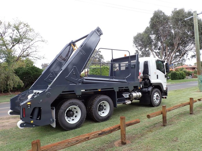 2024 Isuzu Fvz 260-300 ORH White