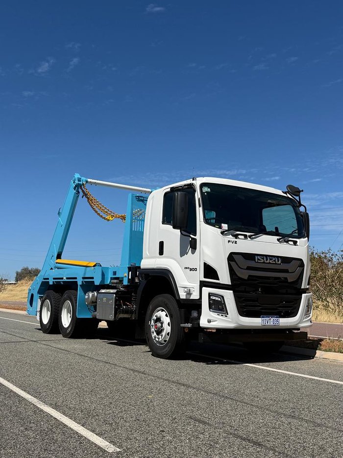 2026 Isuzu F Series FVZ 260-300 AT R46 White