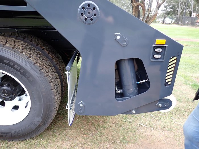2026 Isuzu F Series FVZ 260-300 AT R46 White