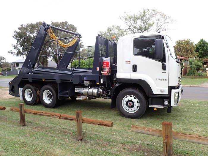 2024 Isuzu Fvz 260-300 ORH White