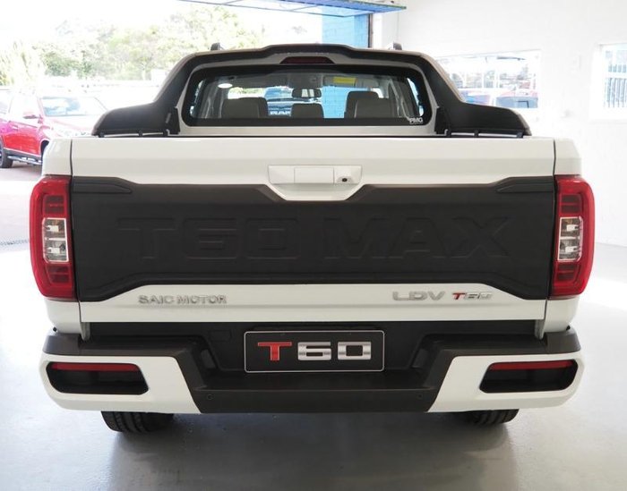 2024 LDV T60 Max LUXE Mega Tub