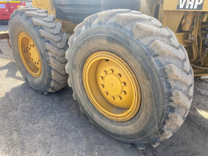 2003 Caterpillar 12H