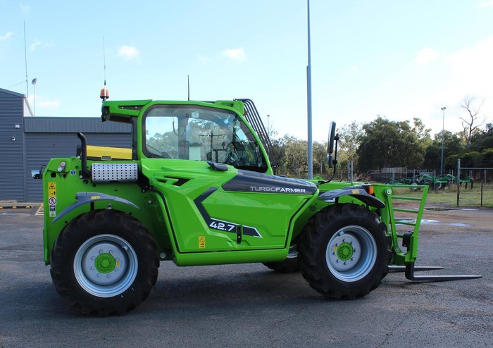 0 Merlo Turbofarmer 42.7 Telehandler Green