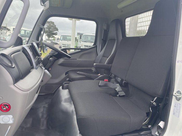 2025 Fuso Canter 515 Alloy Tray White