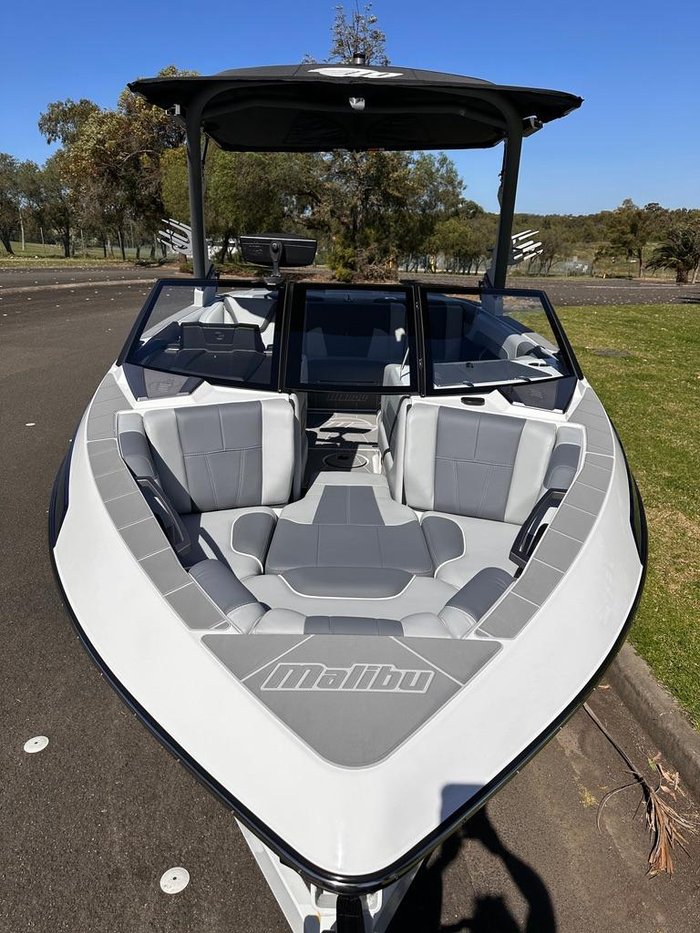 2024 Malibu Wakesetter 20 VTX