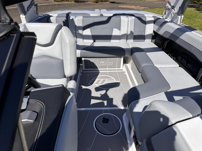 2024 Malibu Wakesetter 20 VTX