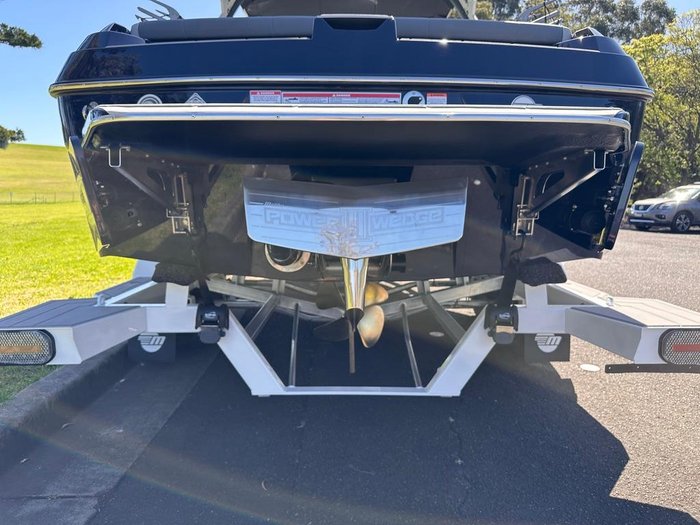 2024 Malibu Wakesetter 20 VTX