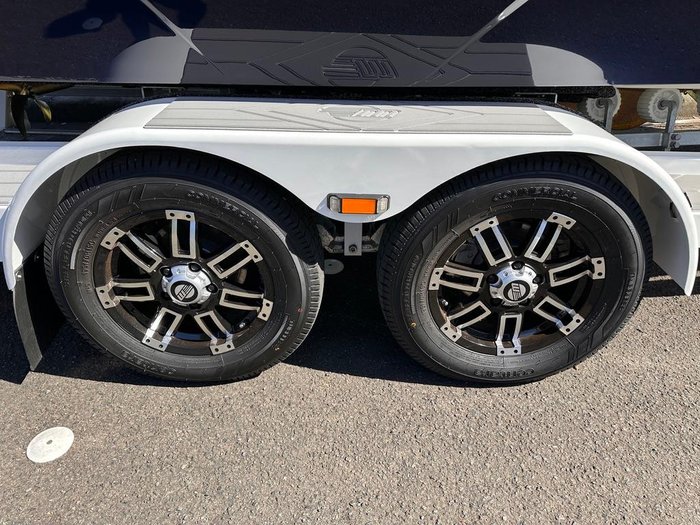 2024 Malibu Wakesetter 20 VTX