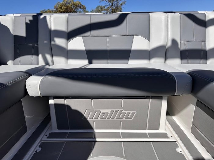 2024 Malibu Wakesetter 20 VTX