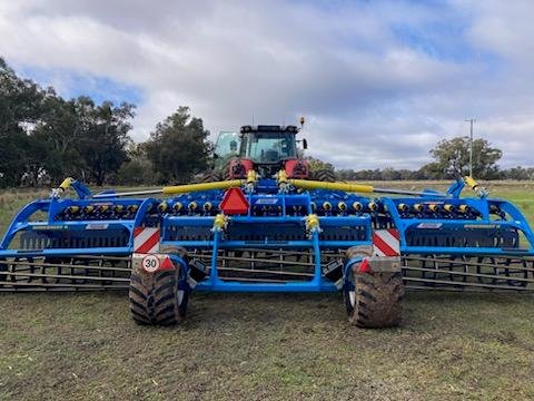 2021 Farmet Diskomat 8Ps Heavy Duty Trailing Folding Speed Disc Used BLUE