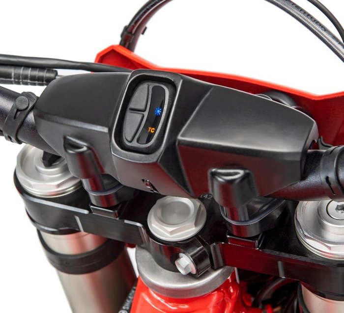 2025 Beta RR 390 X-PRO (4T) RR Red