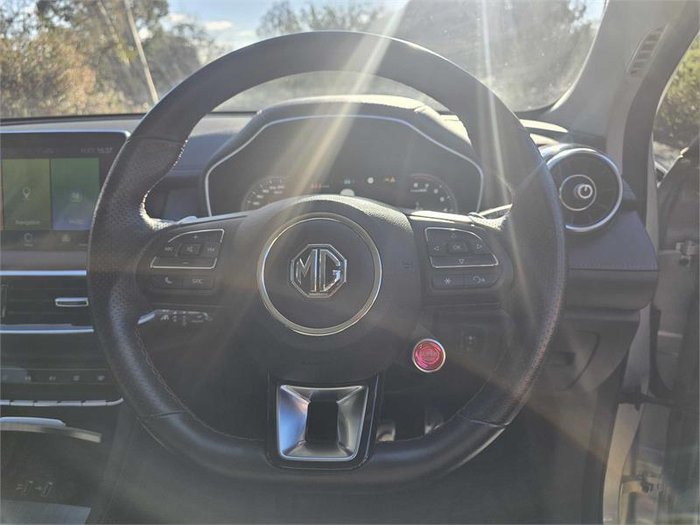 2022 MG HS Excite X