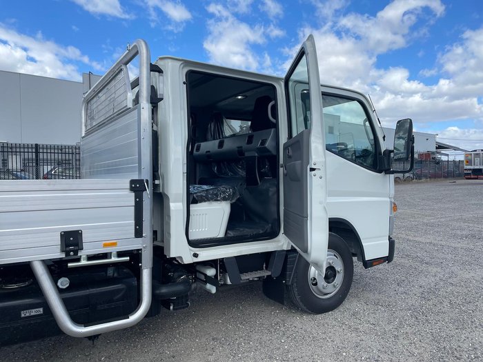 2025 Fuso Canter 515 White