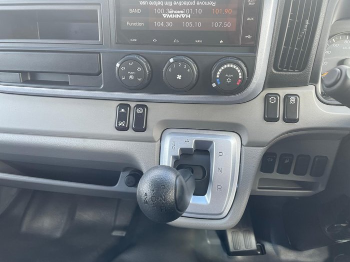 2025 Fuso Canter 515 White