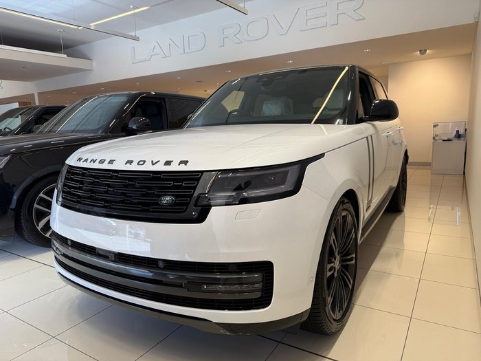 2024 Land Rover Range Rover D350 Autobiography L460 MY24 AWD Ostuni Pearl White