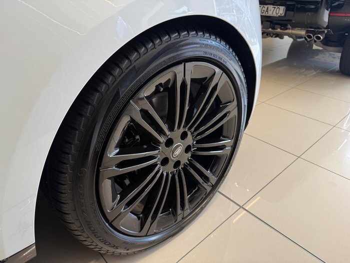 2024 Land Rover Range Rover D350 Autobiography L460 MY24 AWD Ostuni Pearl White