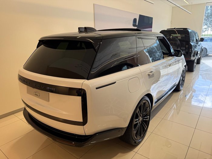 2024 Land Rover Range Rover D350 Autobiography L460 MY24 AWD Ostuni Pearl White