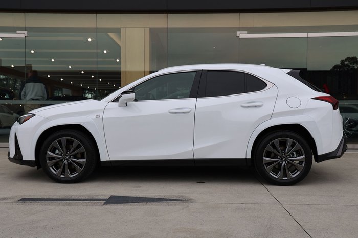 2026 Lexus UX300h UX300h F Sport AWD 2.0L Hybrid Auto E-CVT SUV B402430 002