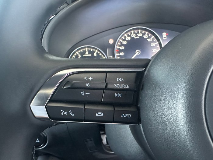 2025 Mazda 3 G20 Pure