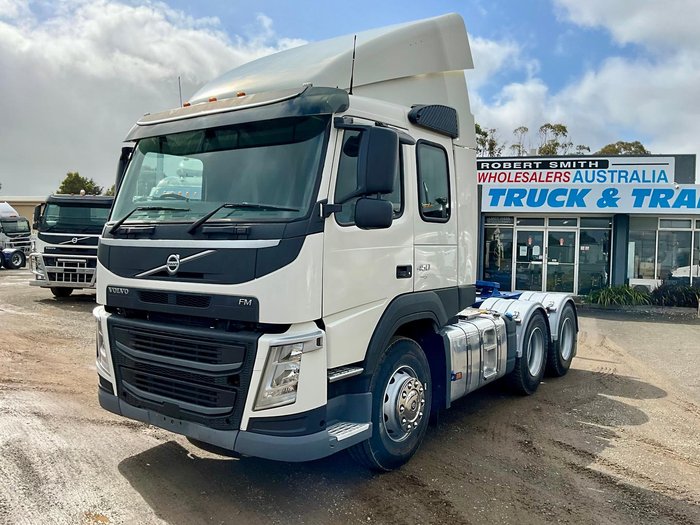 2018 Volvo Fm 450 Low Klm 397000 Klm Hist Hyd Rwc $150000+Gst FM450 SLEEPER WHITE