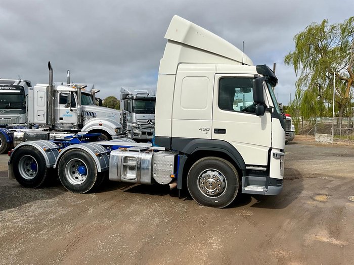 2018 Volvo Fm 450 Low Klm 397000 Klm Hist Hyd Rwc $150000+Gst FM450 SLEEPER WHITE