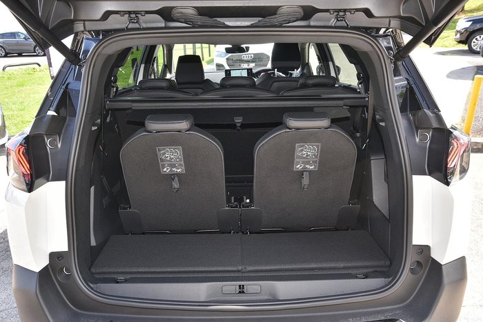 2023 Peugeot 5008 GT Sport