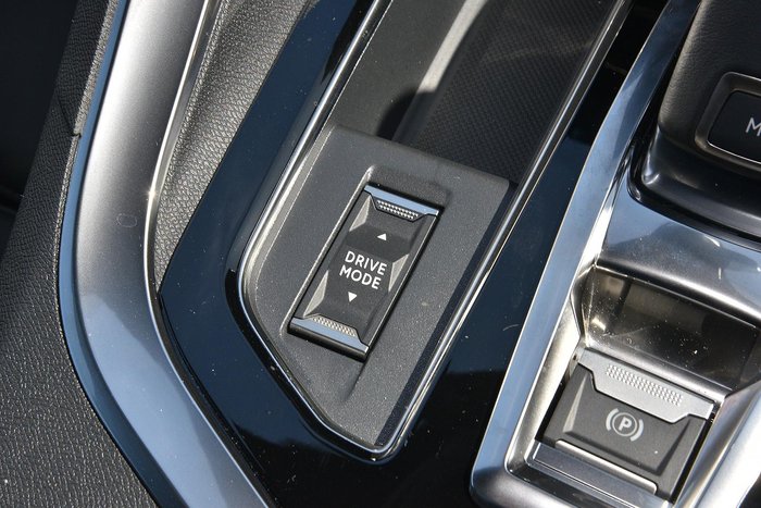 2023 Peugeot 5008 GT Sport