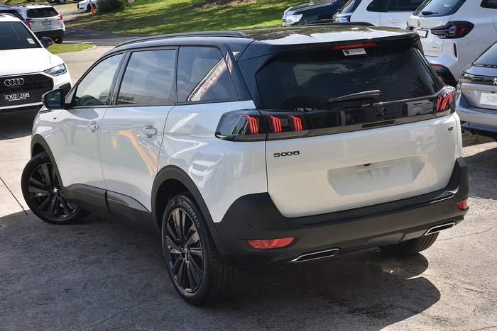 2023 Peugeot 5008 GT Sport