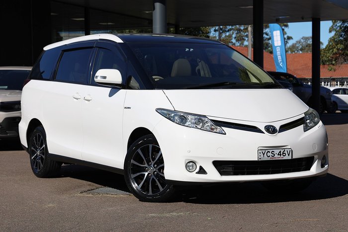 2014 Toyota Tarago Ultima